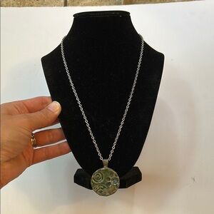 Silver and Green ceramic Pendant Necklace